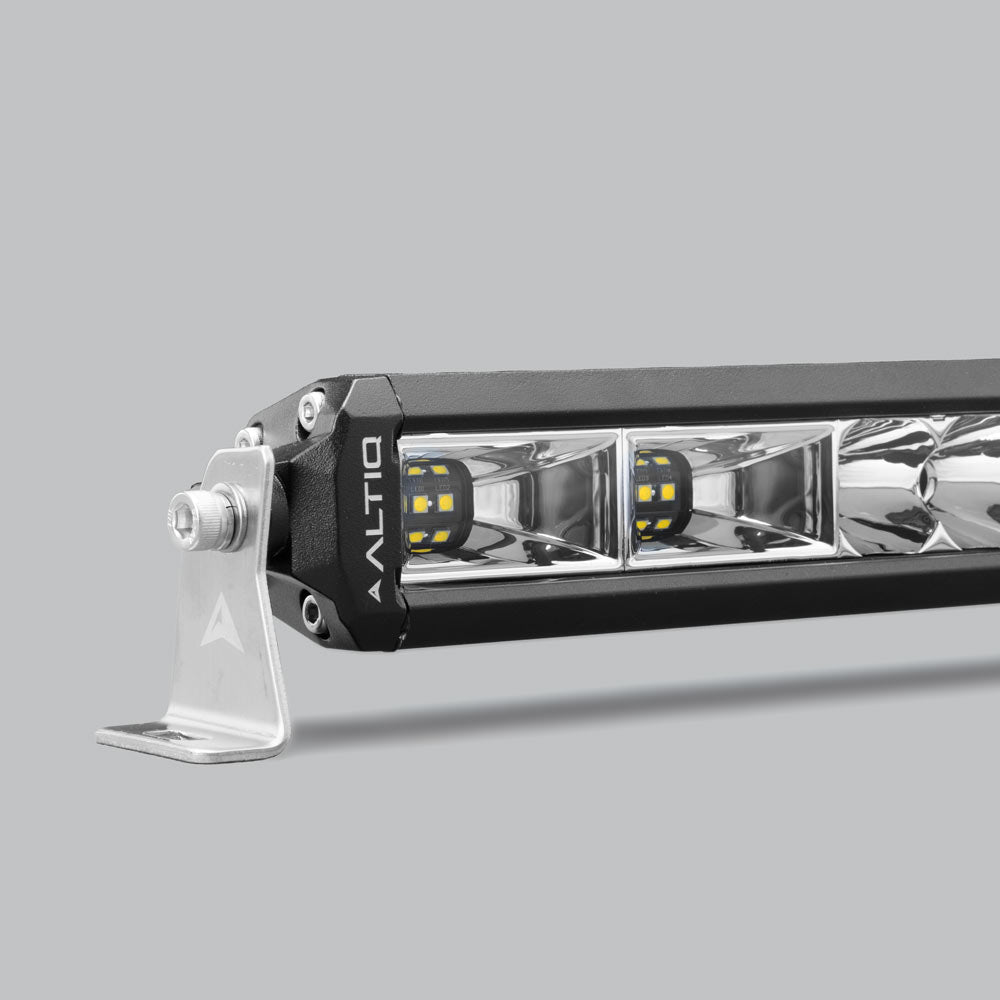 ALTIQ™ 52 INCH HYBRID SINGLE ROW LIGHT BAR