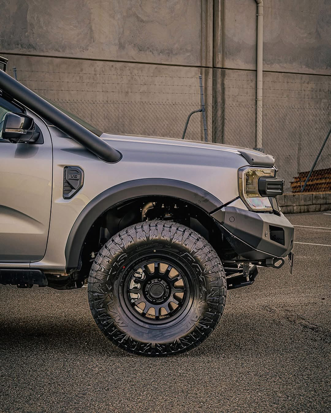 Next Gen Ford Everest Snorkel (4" Stainless Steel) VIKOR INDUSTRIES