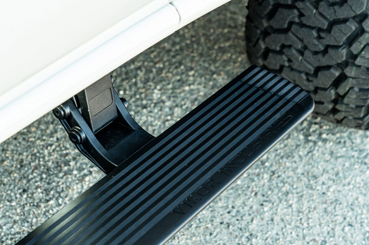 VOLKSWAGEN AMAROK NF ELECTRIC SIDE STEPS VIKOR INDUSTRIES